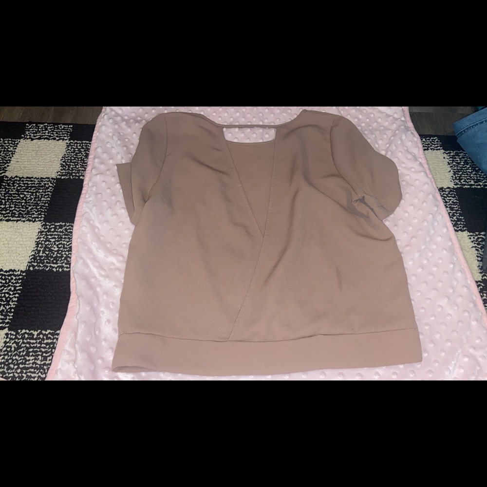 Nude blouse - Picture 2 of 2